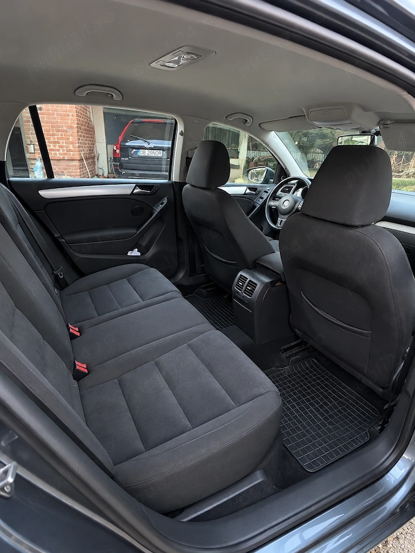 VOLKSWAGEN Golf 2010 — imagine 5