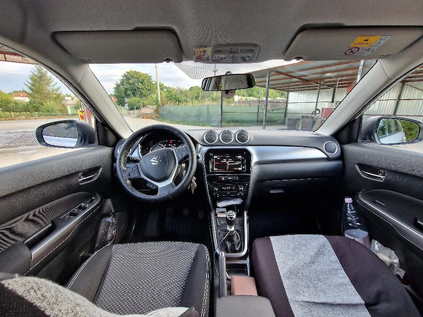 SUZUKI Vitara 2019 — imagine 3