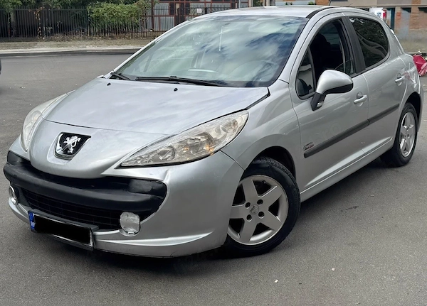 PEUGEOT 207 2010 — imagine 3