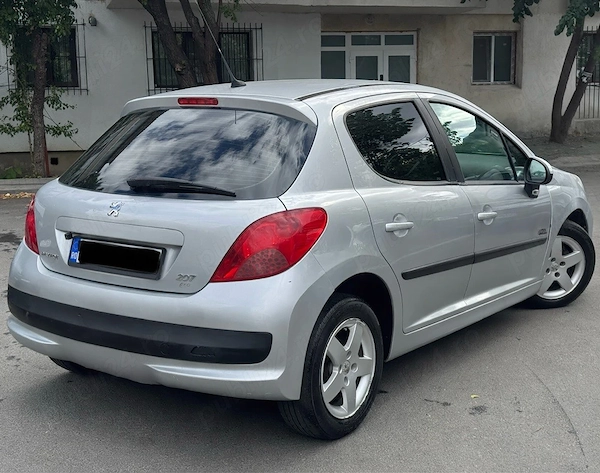 PEUGEOT 207 2010 — imagine 4