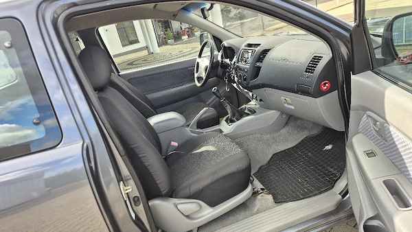 TOYOTA Hilux 2010 — imagine 6