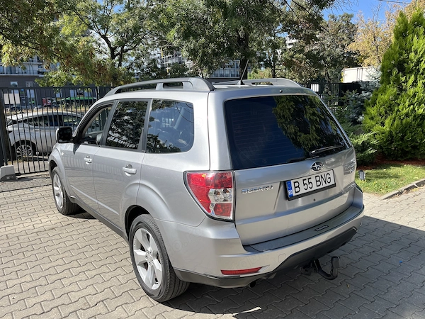 SUBARU Forester 2011 — imagine 5