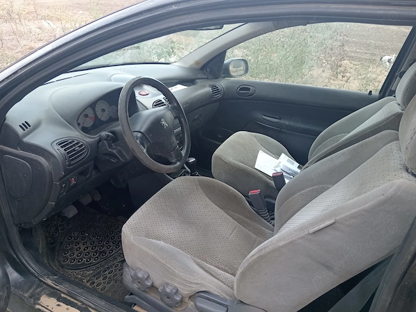 PEUGEOT 206 2005 — imagine 2