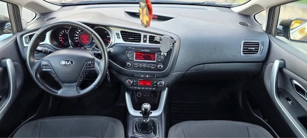KIA Ceed 2013 — imagine 4