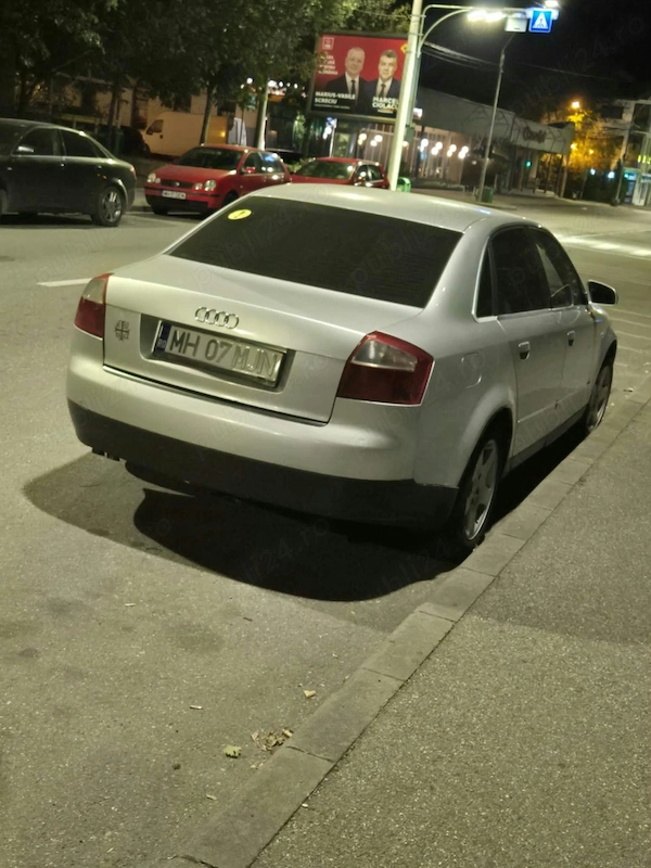 AUDI A4 2002 — imagine 3
