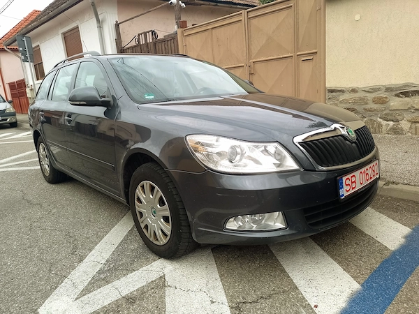 SKODA Octavia 2009 — imagine 2