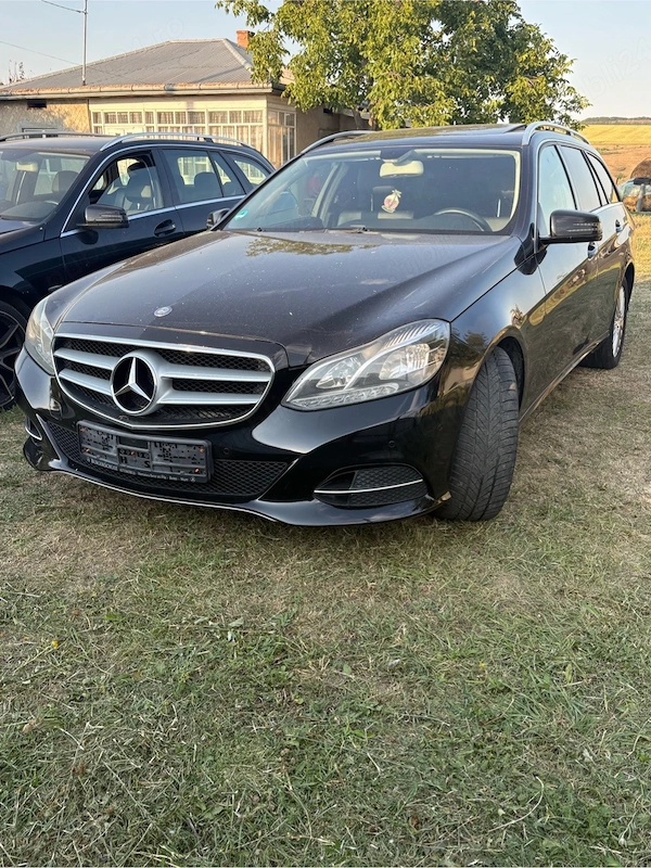 MERCEDES-BENZ E-Class 2013 — imagine 5