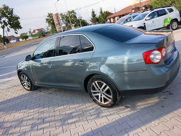 VOLKSWAGEN Jetta 2007 — imagine 6