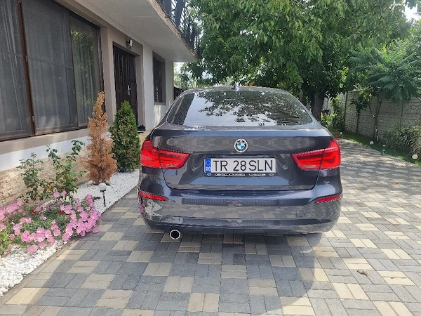 BMW 3 Series 2018 — imagine 7