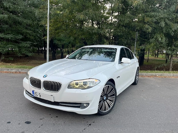 BMW 5 Series 2012 — imagine 5