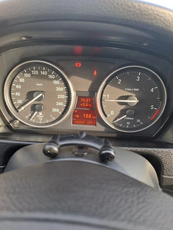 BMW iX1 2011 — imagine 3