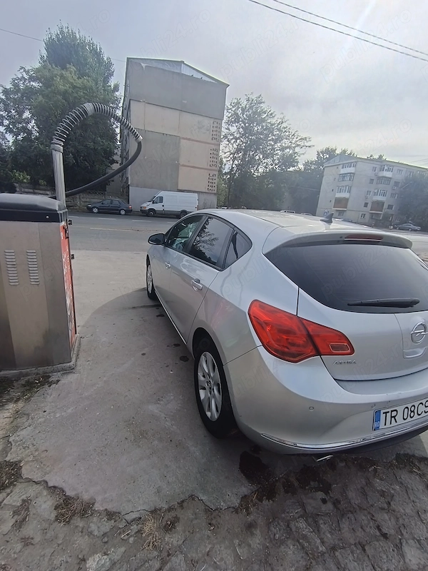 OPEL Astra 2014 — imagine 2