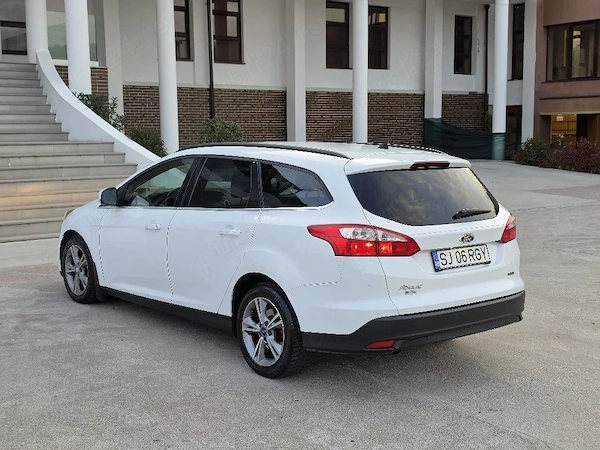 FORD Focus 2012 — imagine 2