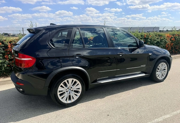 BMW X Series (Generic) 2010 — imagine 6