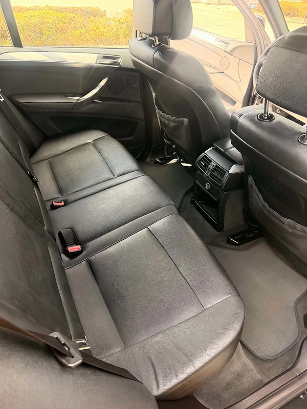BMW X Series (Generic) 2010 — imagine 10
