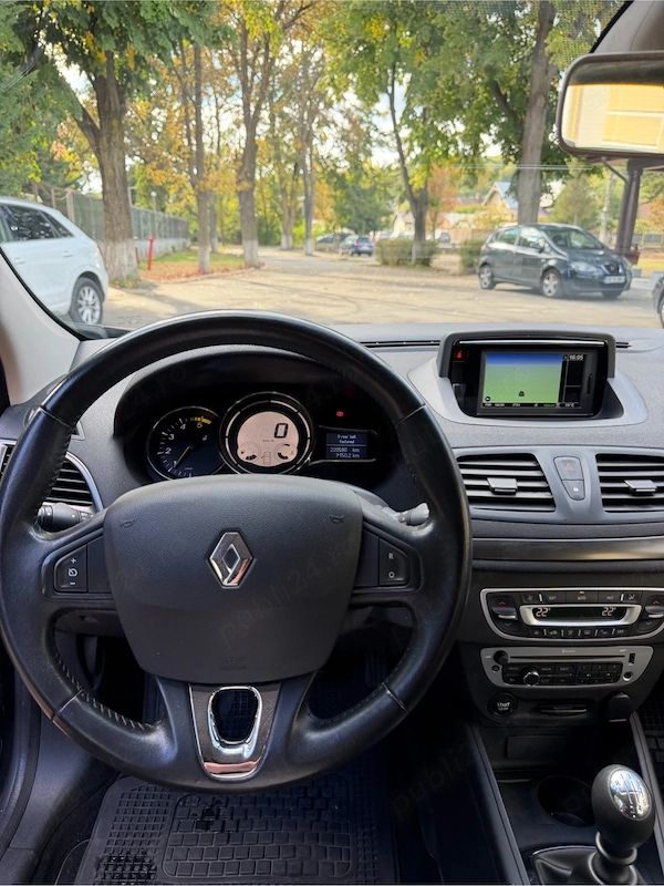 RENAULT Megane 2014 — imagine 8