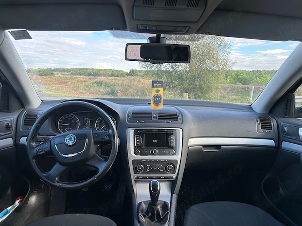 SKODA Octavia 2015 — imagine 2