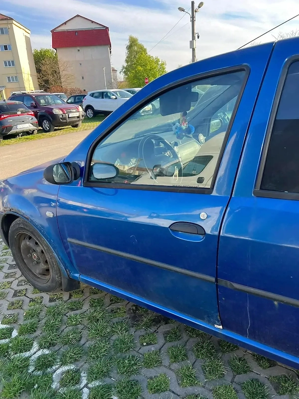 DACIA Logan 2005 — imagine 2