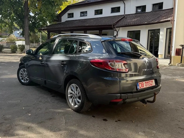 RENAULT Megane 2014 — imagine 2
