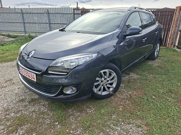 RENAULT Megane