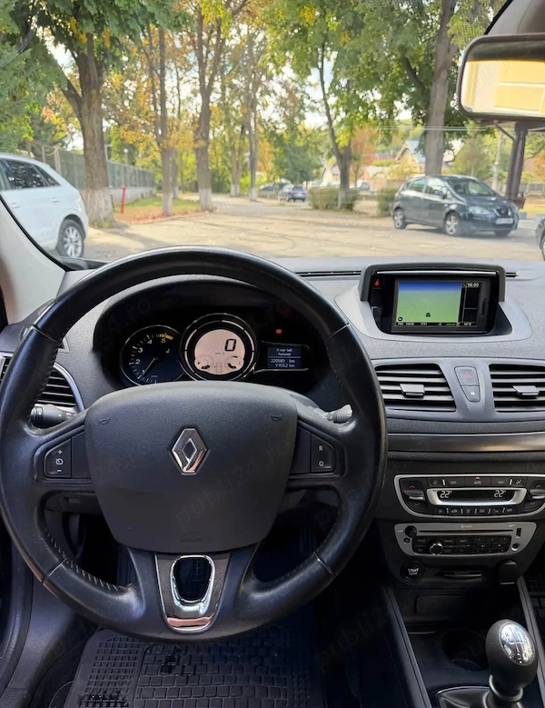 RENAULT Megane 2014 — imagine 5