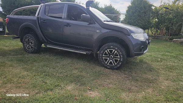 MITSUBISHI L200 2010 — imagine 4