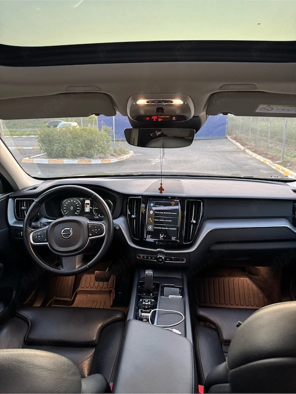 VOLVO XC60 2020 — imagine 2