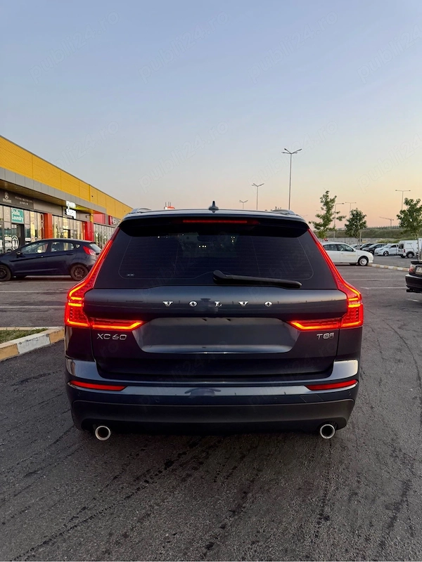 VOLVO XC60 2020 — imagine 4