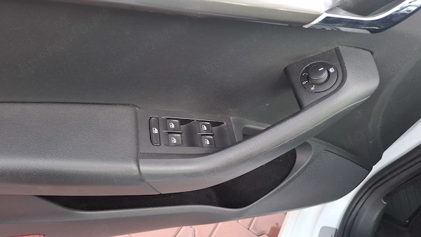 SKODA Octavia 2019 — imagine 8