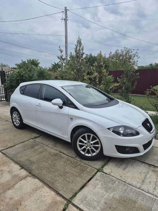 SEAT Leon 2012 — imagine 4