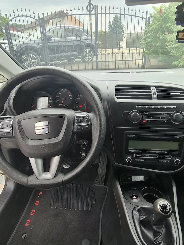 SEAT Leon 2012 — imagine 5