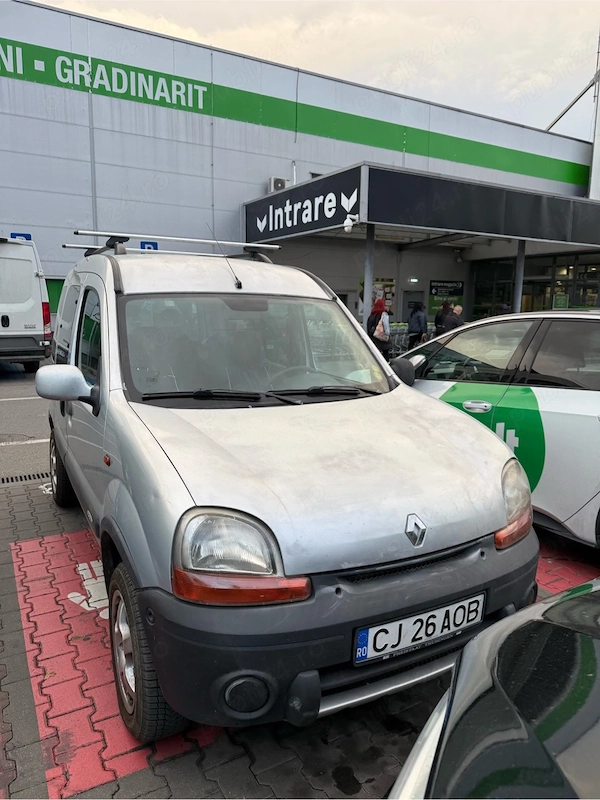 RENAULT Kangoo