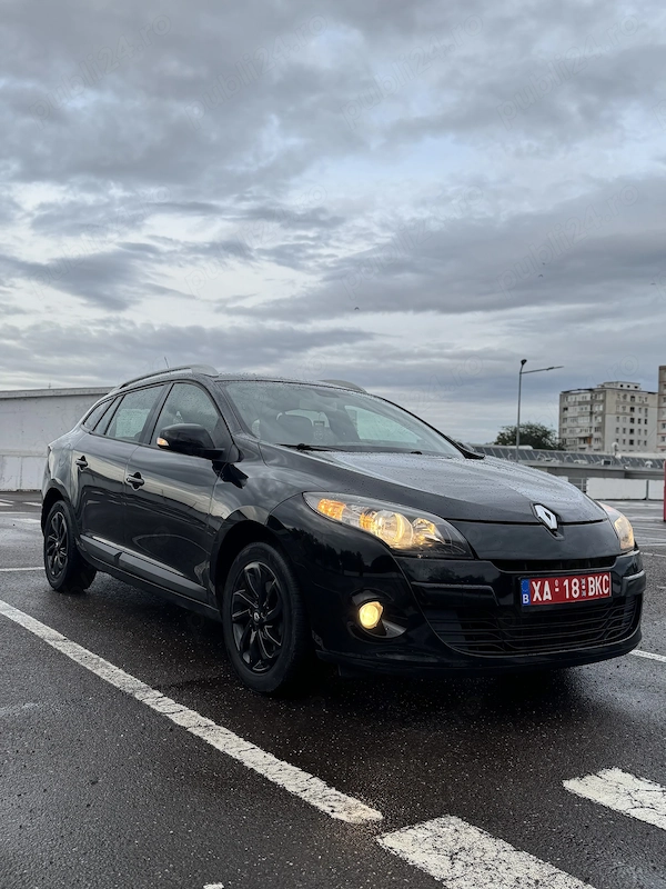 RENAULT Megane 2011 — imagine 2