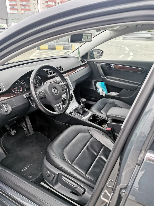 VOLKSWAGEN Passat 2011 — imagine 8