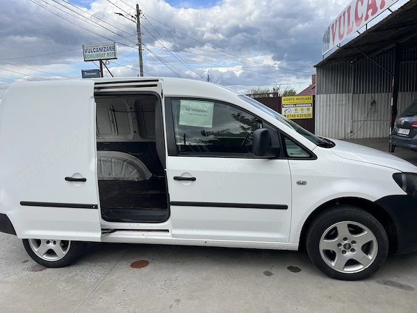 VOLKSWAGEN Caddy 2015 — imagine 3