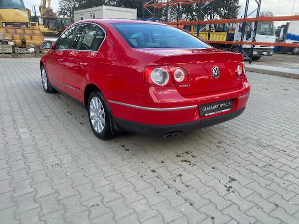 VOLKSWAGEN Passat 2010 — imagine 5