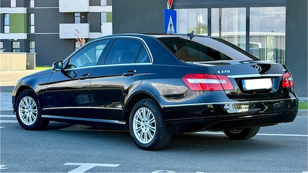 MERCEDES-BENZ E-Class 2012 — imagine 4