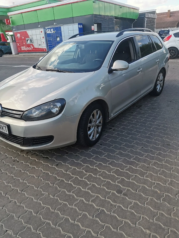 VOLKSWAGEN Golf 2011 — imagine 2