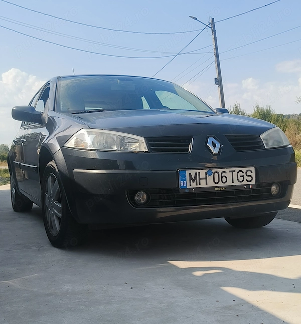 RENAULT Megane