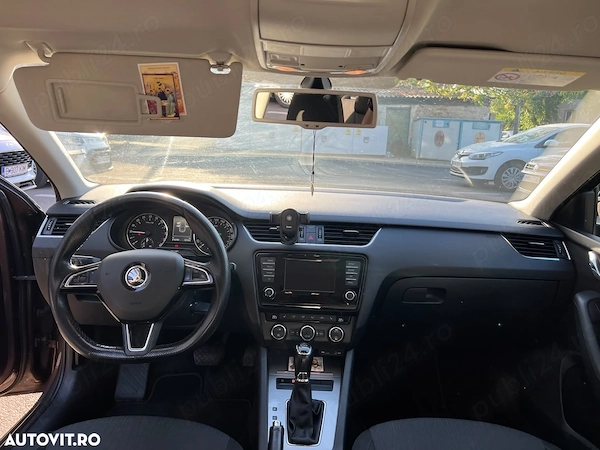 SKODA Octavia 2015 — imagine 3