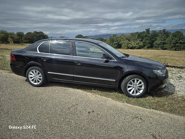 SKODA Superb 2015 — imagine 8