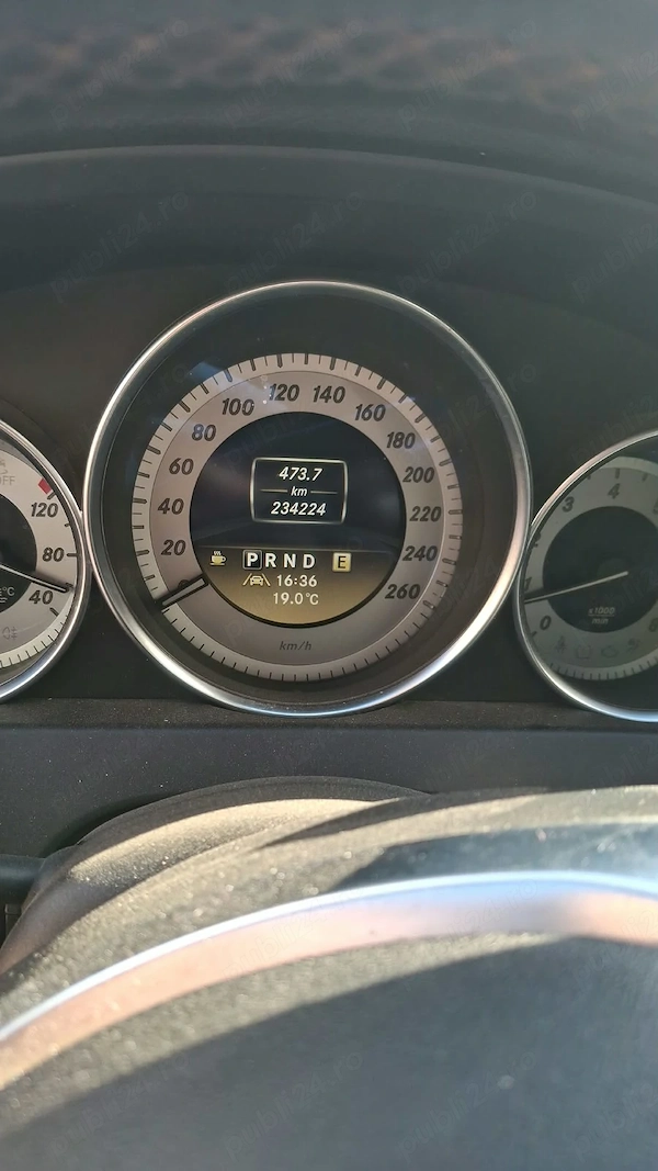 MERCEDES-BENZ C-Class 2012 — imagine 2