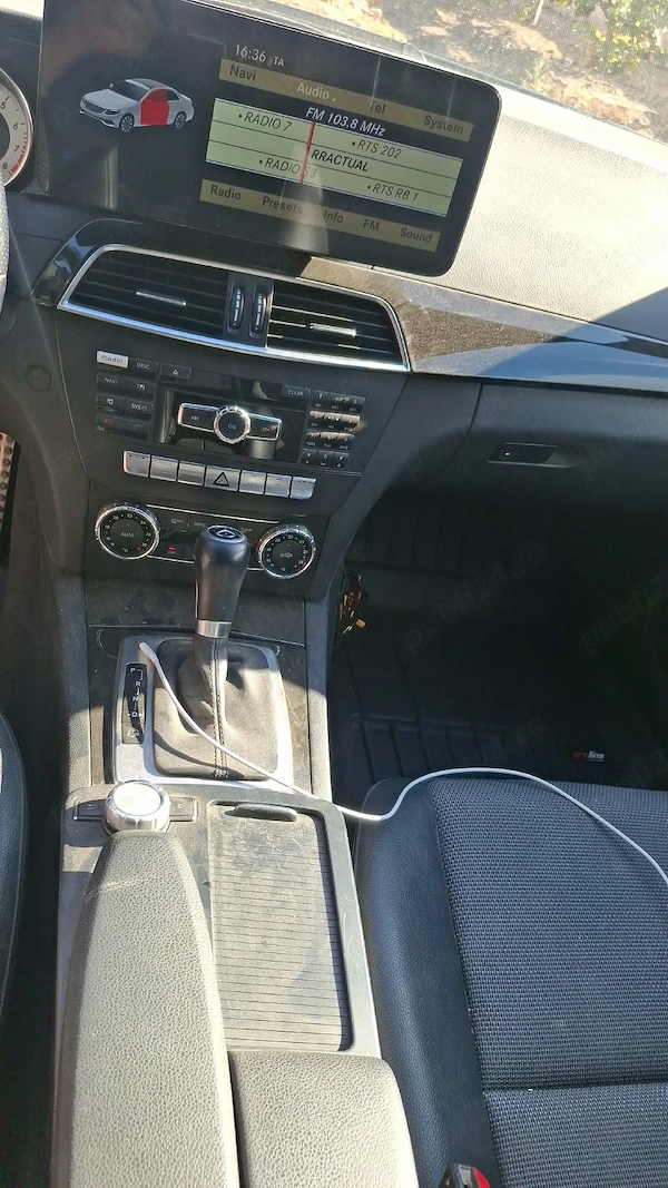 MERCEDES-BENZ C-Class 2012 — imagine 9