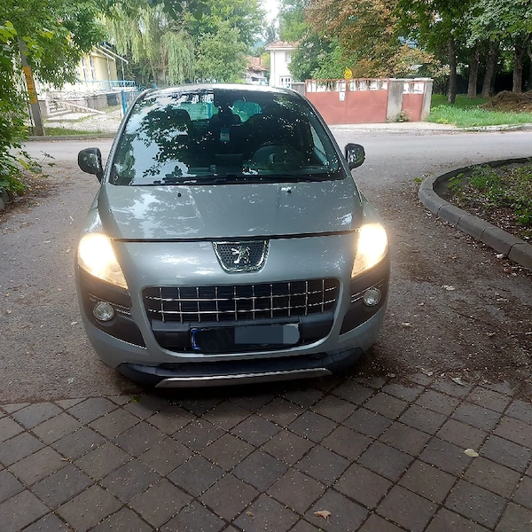 PEUGEOT 3008 2011 — imagine 4