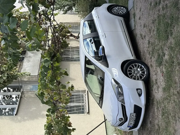 Toyota Yaris 1.0 VVT-I