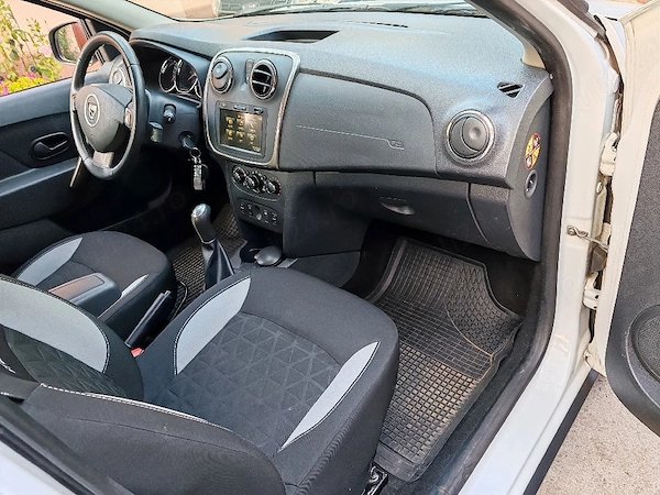 DACIA Sandero Stepway 2015 — imagine 6