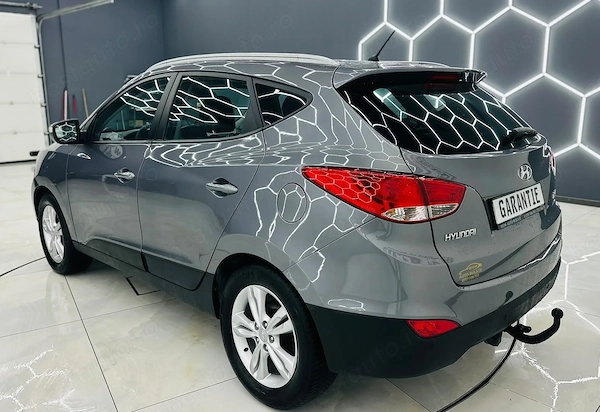 HYUNDAI ix35 2012 — imagine 3