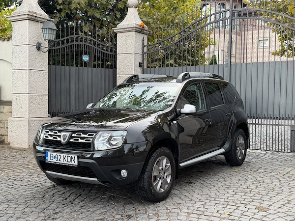 Dacia Duster 2015 4x4 1.5dCi PRESTIGE! cumparata de noua