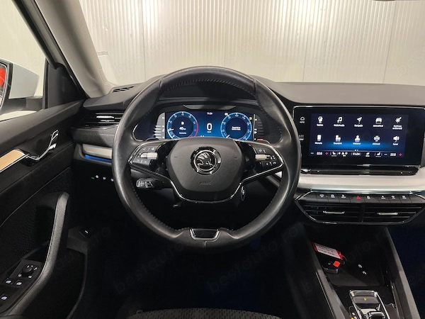 SKODA Octavia 2022 — imagine 6