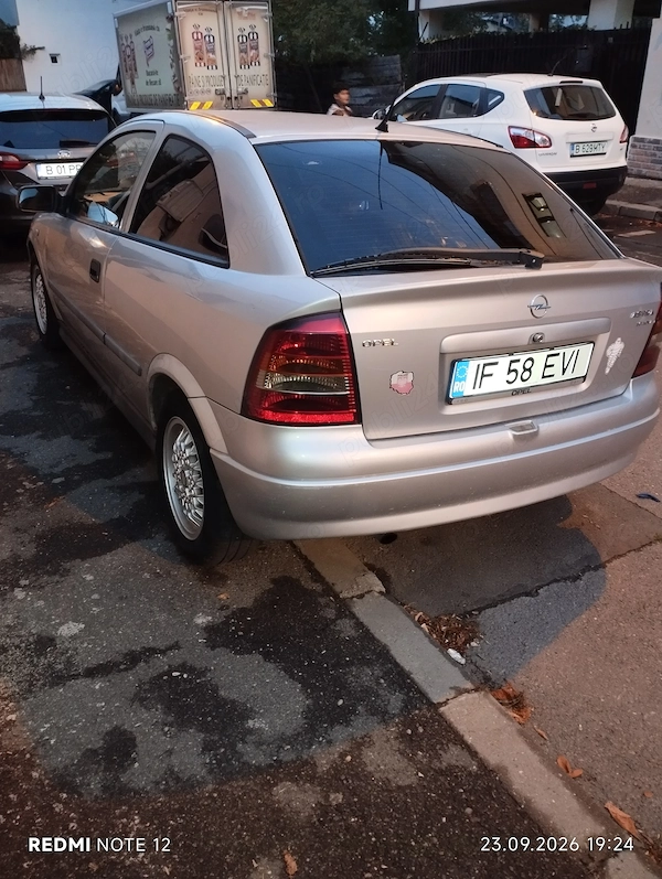OPEL Astra 2002 — imagine 4